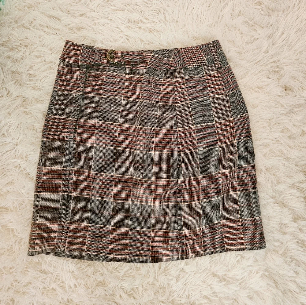 J.ING Lara Grey High-Waist Mini Plaid Skirt - XS / Grey – Matching Set Option - Picture 2 of 5
